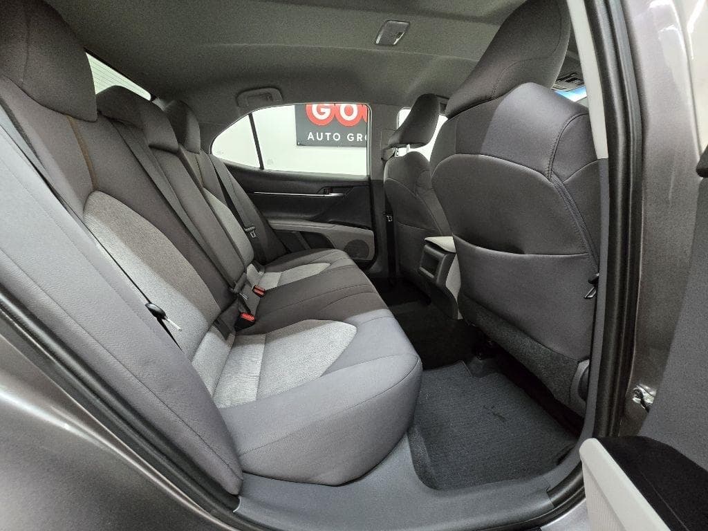 2020 TOYOTA Camry - Image 17