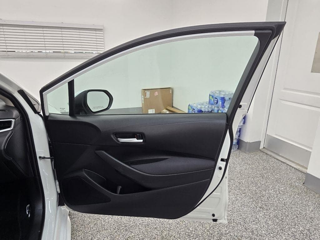 2021 TOYOTA Corolla - Image 30