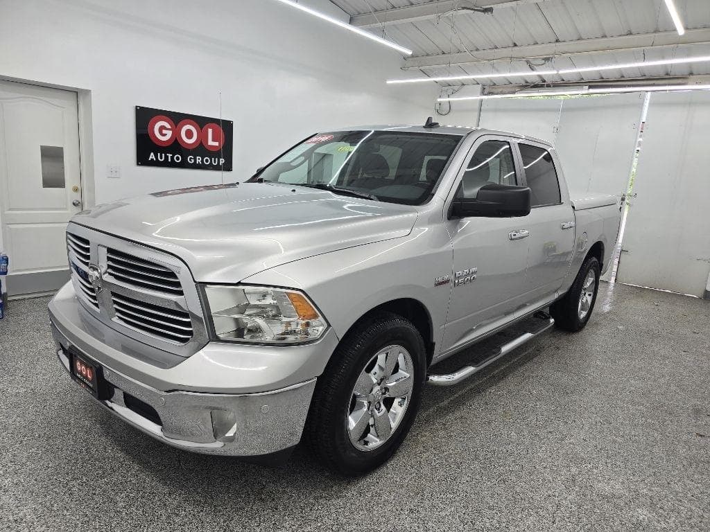 2016 RAM 1500 - Image 2