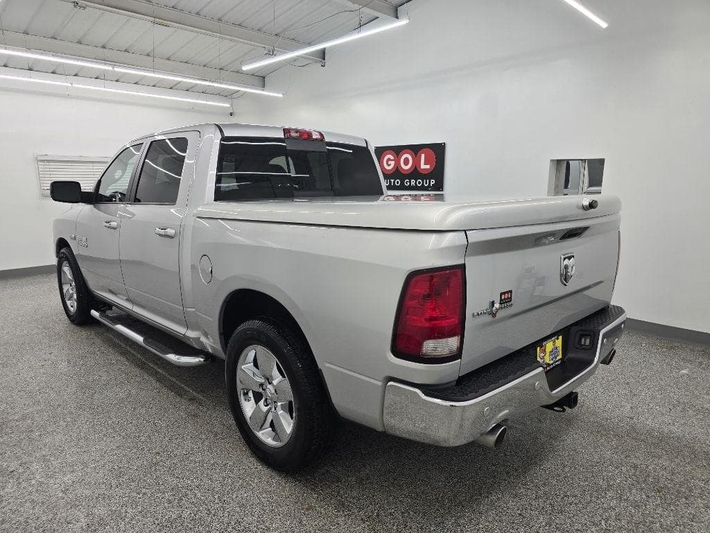 2016 RAM 1500 - Image 3