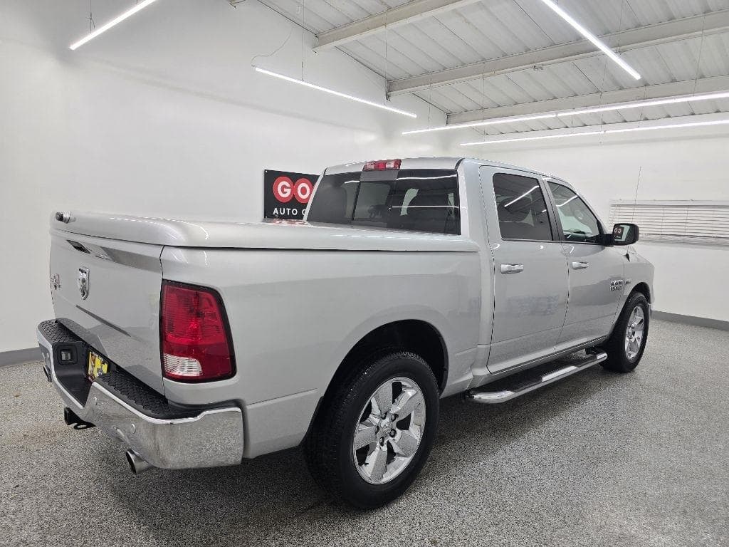 2016 RAM 1500 - Image 7