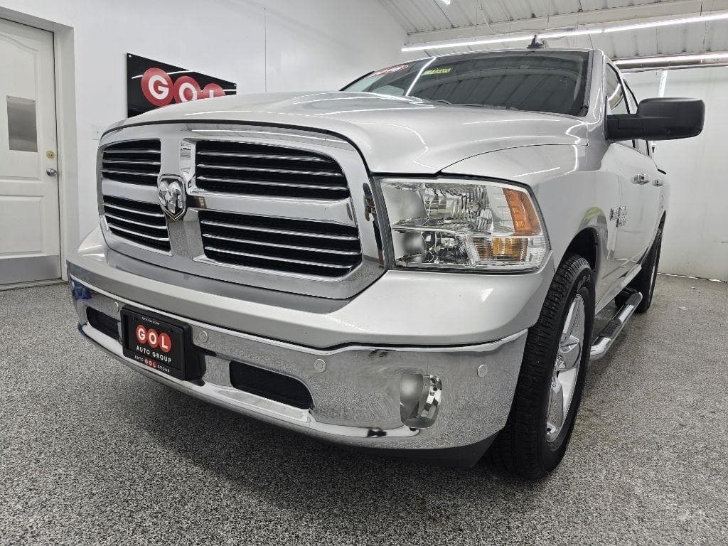 2016 RAM 1500 - Image 10