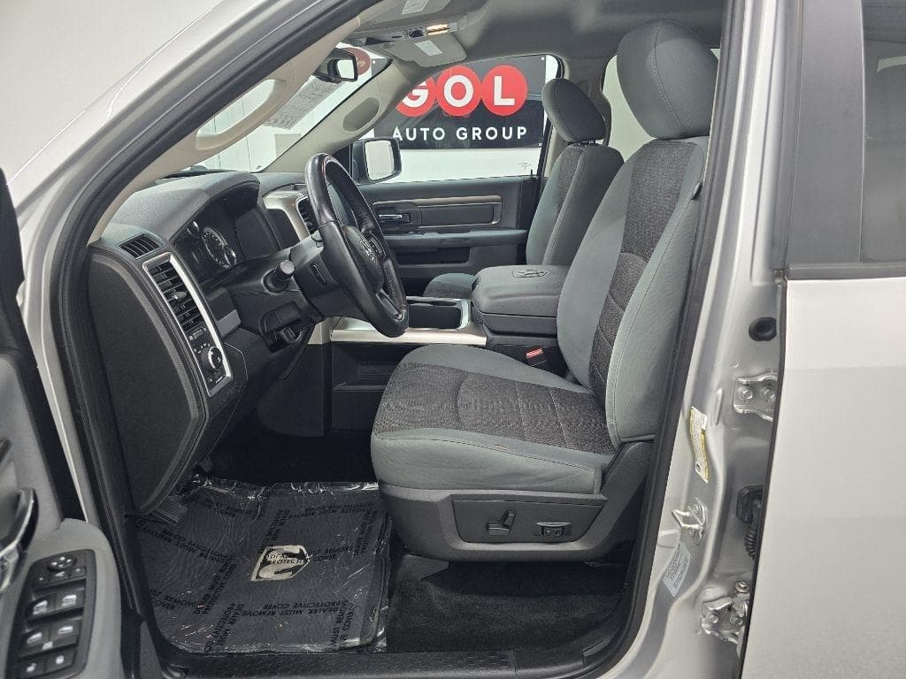 2016 RAM 1500 - Image 11