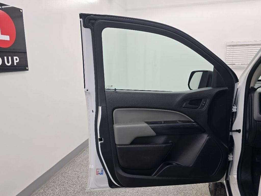 2022 CHEVROLET Colorado - Image 22