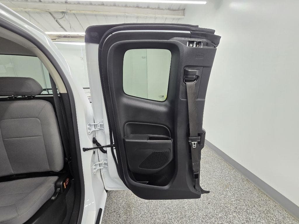 2022 CHEVROLET Colorado - Image 24