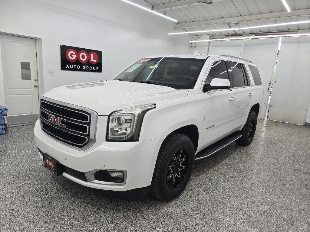 2017 GMC Yukon - Image 2