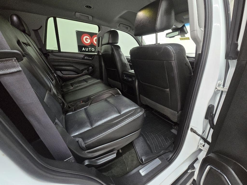 2017 GMC Yukon - Image 18