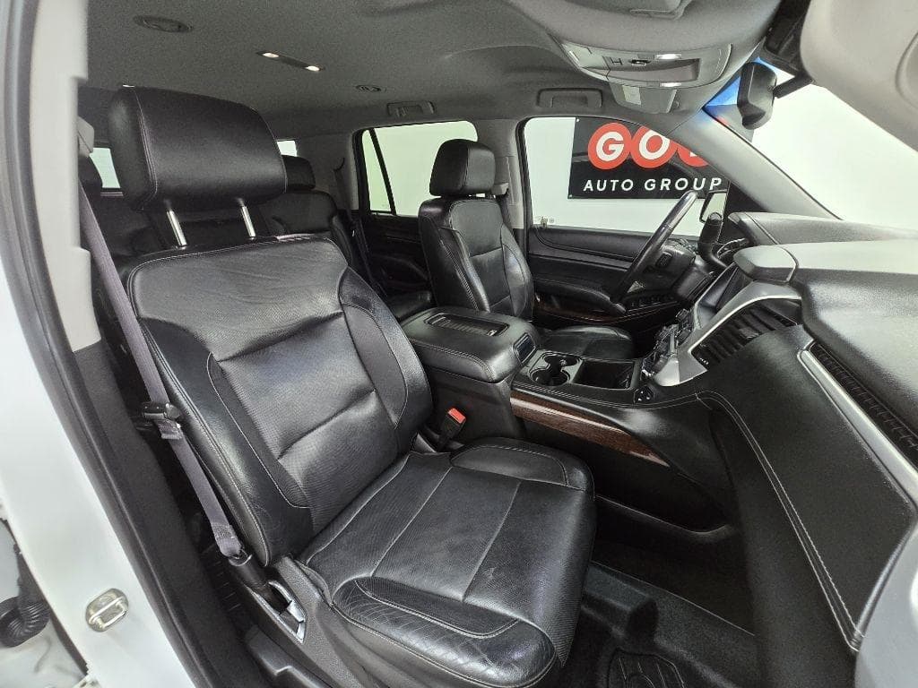 2017 GMC Yukon - Image 22