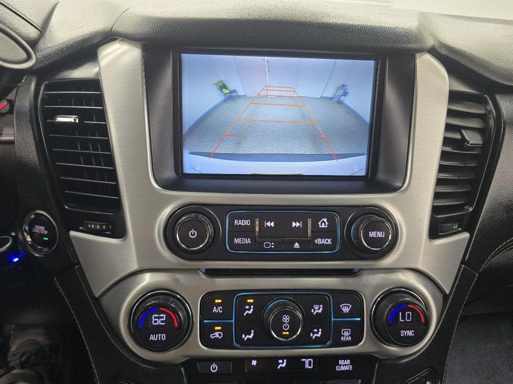 2017 GMC Yukon - Image 25