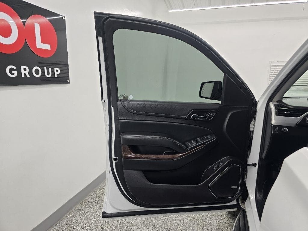 2017 GMC Yukon - Image 28