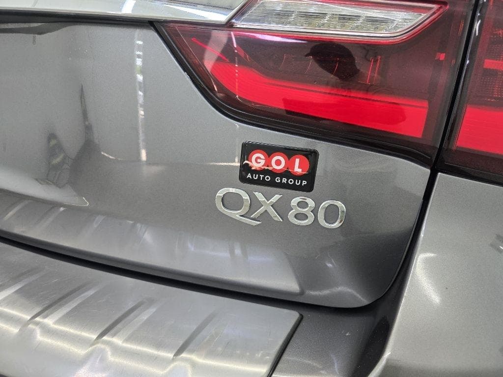 2019 INFINITI QX80 - Image 8