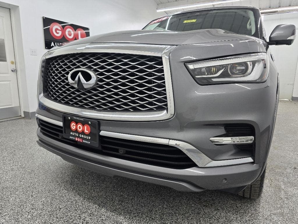 2019 INFINITI QX80 - Image 9