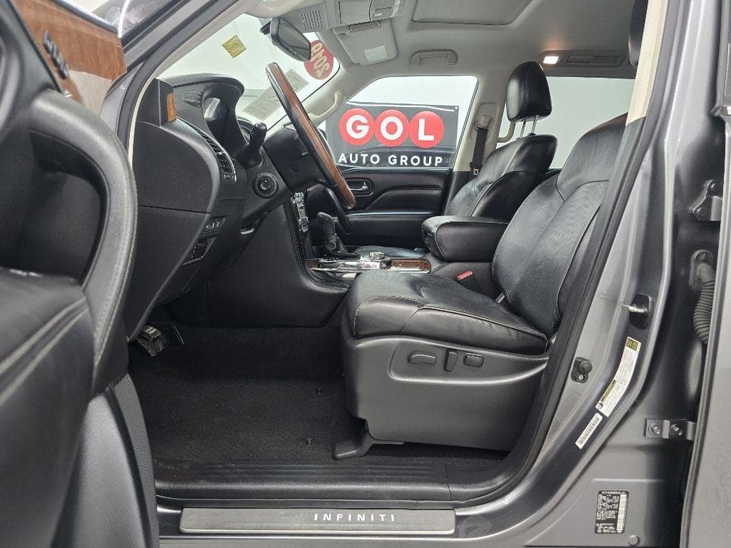 2019 INFINITI QX80 - Image 10