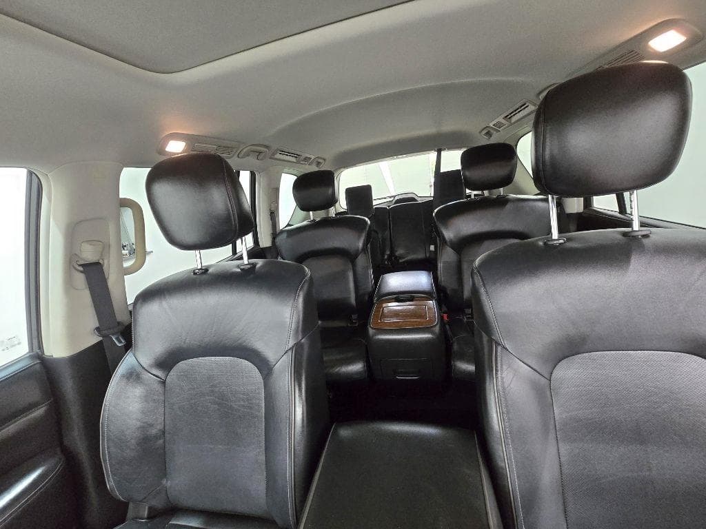 2019 INFINITI QX80 - Image 14