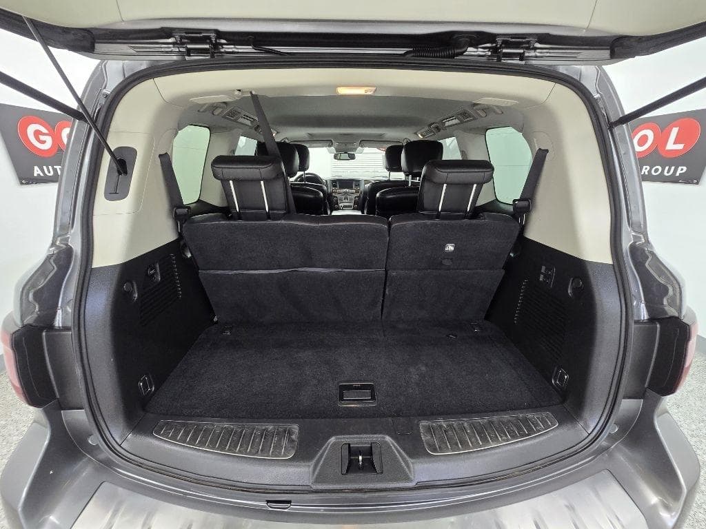 2019 INFINITI QX80 - Image 18