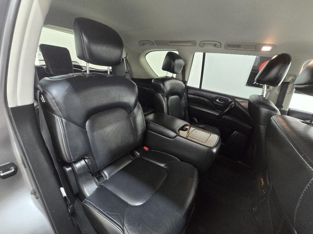 2019 INFINITI QX80 - Image 22