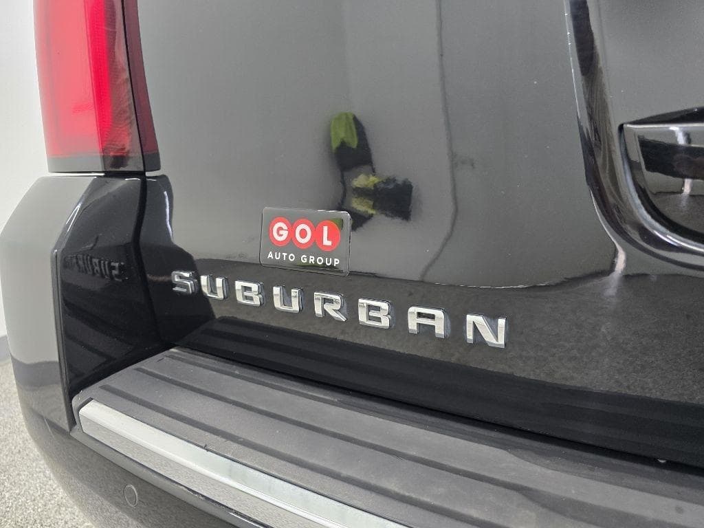 2016 CHEVROLET Suburban - Image 8
