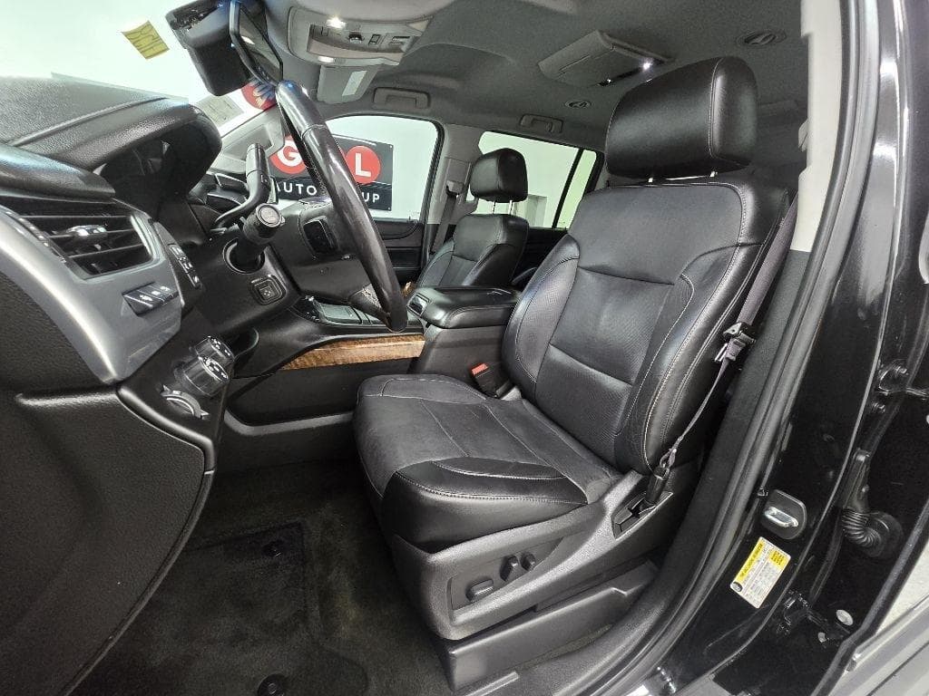 2016 CHEVROLET Suburban - Image 13