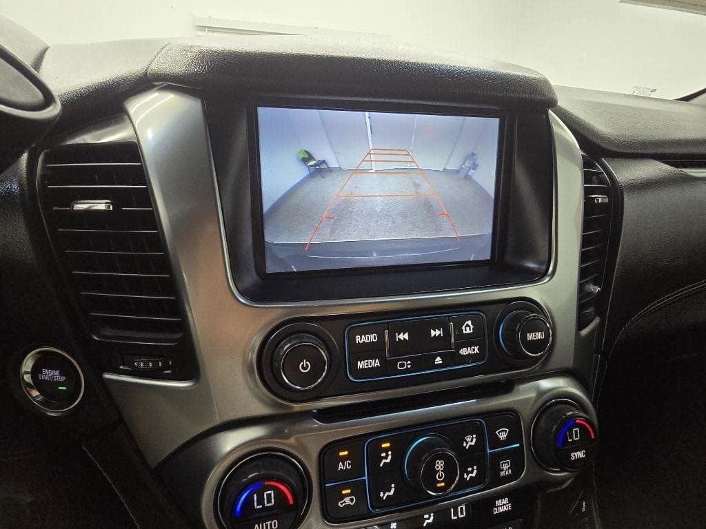 2016 CHEVROLET Suburban - Image 30