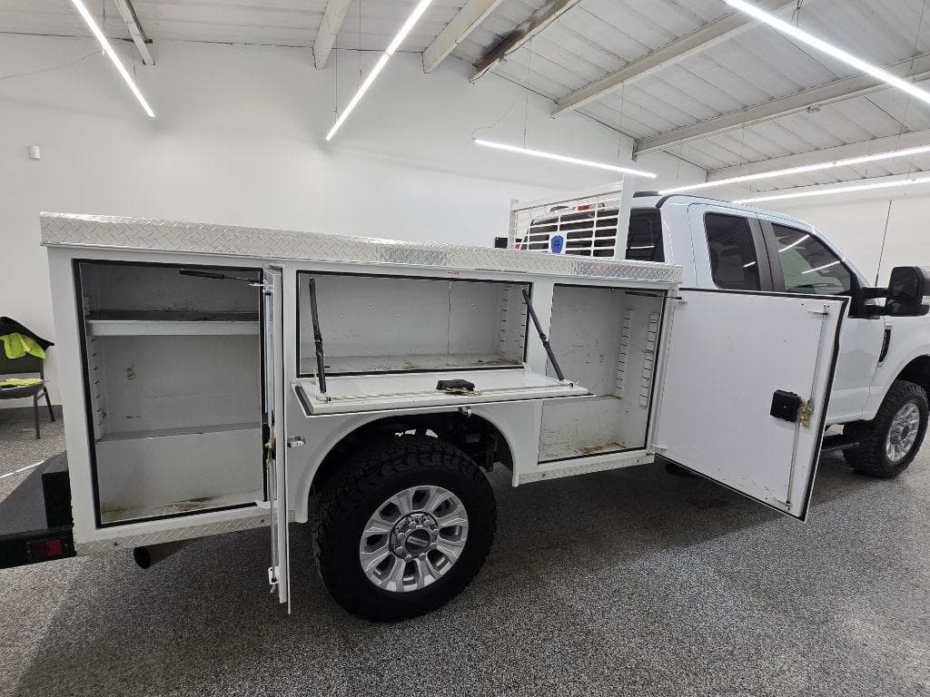 2022 FORD F-250 - Image 9