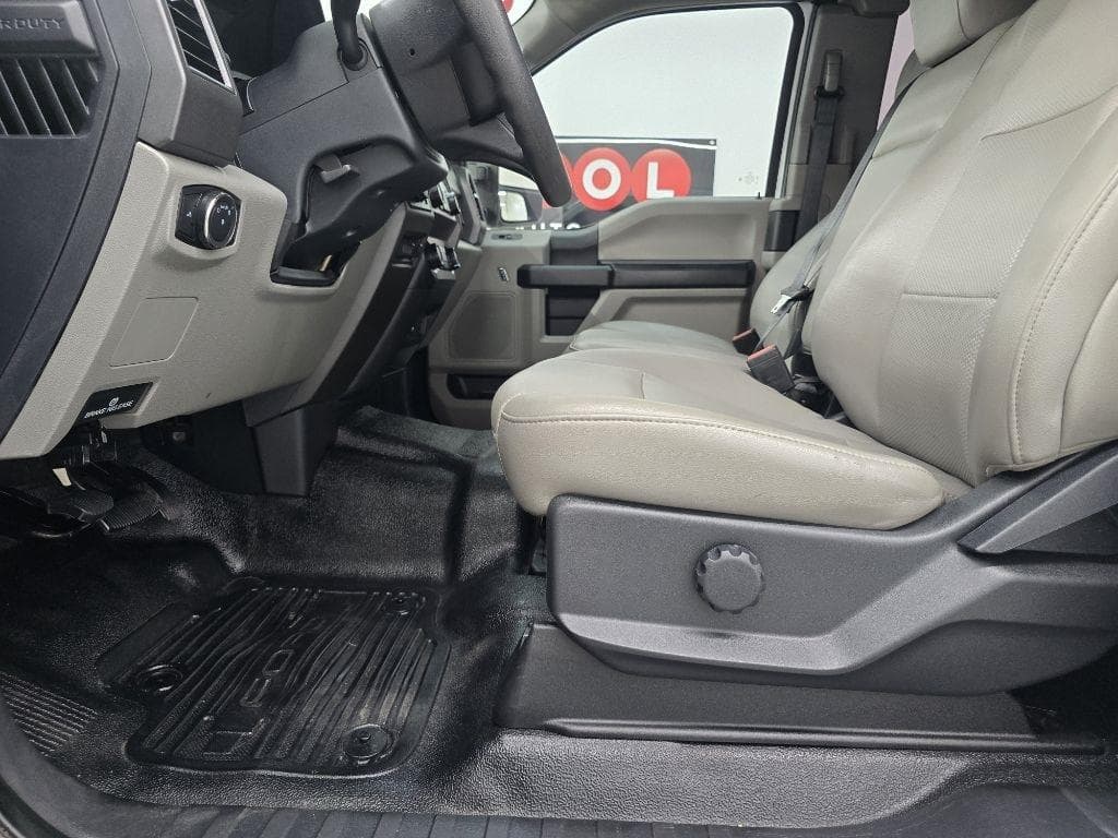 2022 FORD F-250 - Image 13