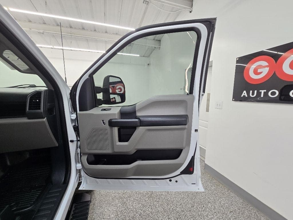 2022 FORD F-250 - Image 30