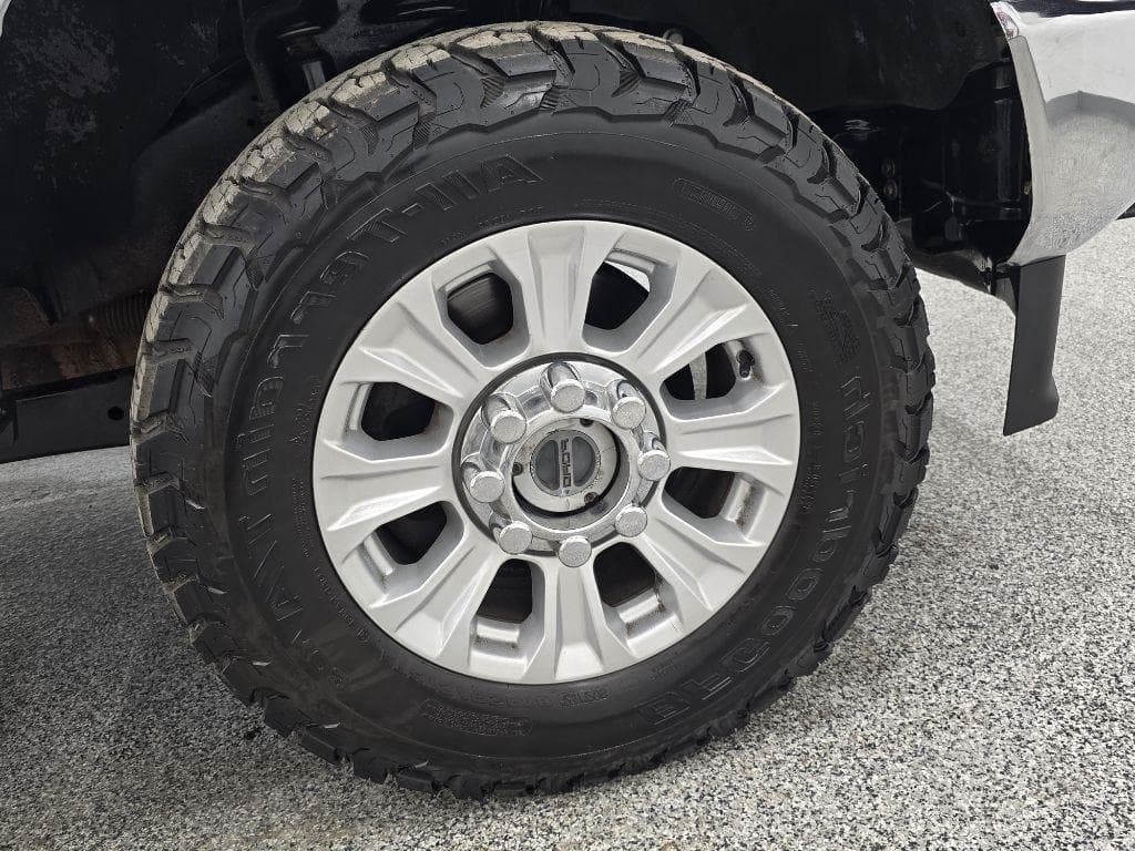 2022 FORD F-250 - Image 35