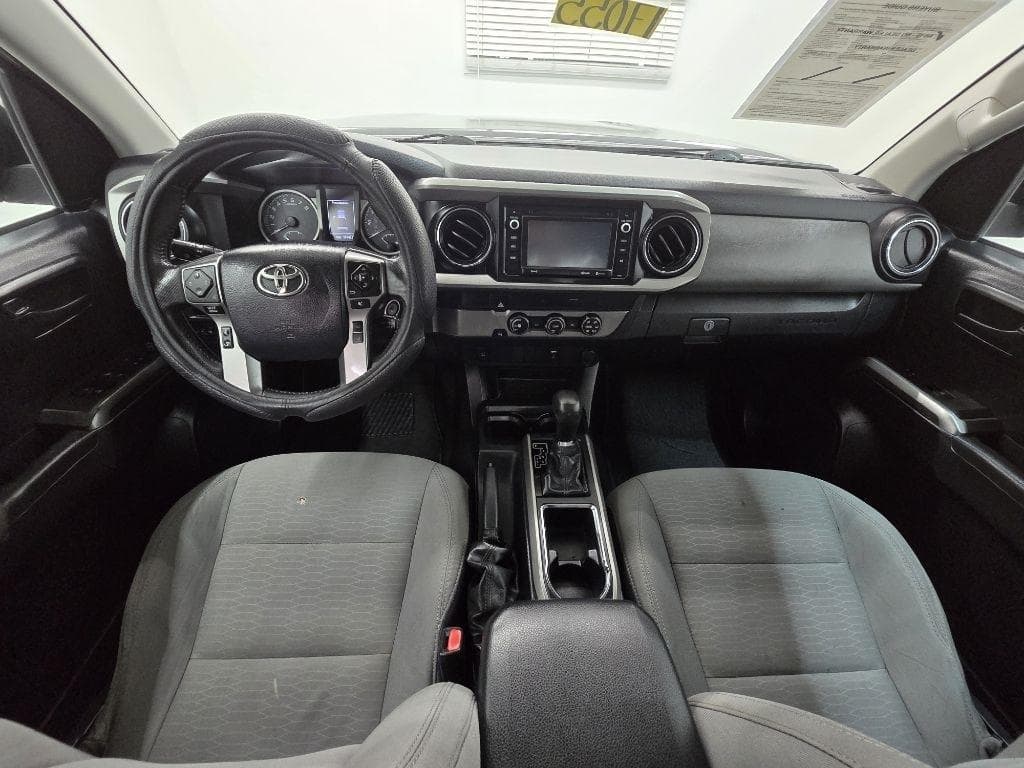 2019 TOYOTA Tacoma - Image 16