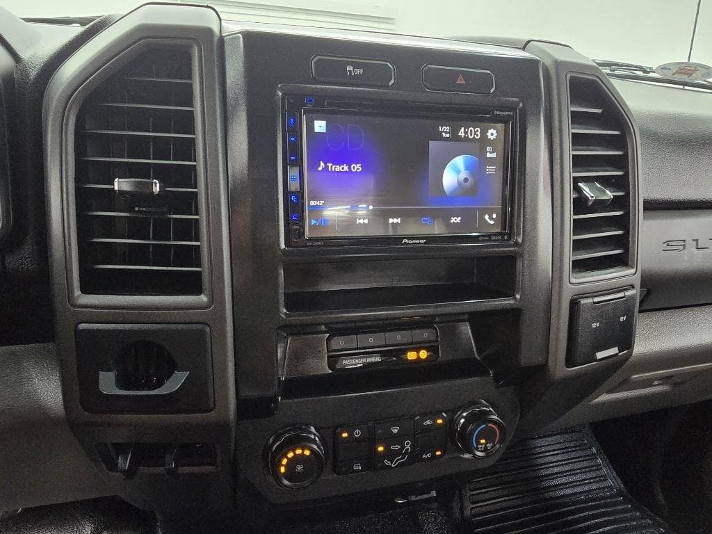 2019 FORD F-350 - Image 20