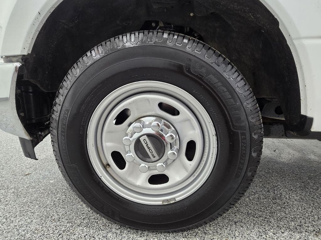 2019 FORD F-350 - Image 24