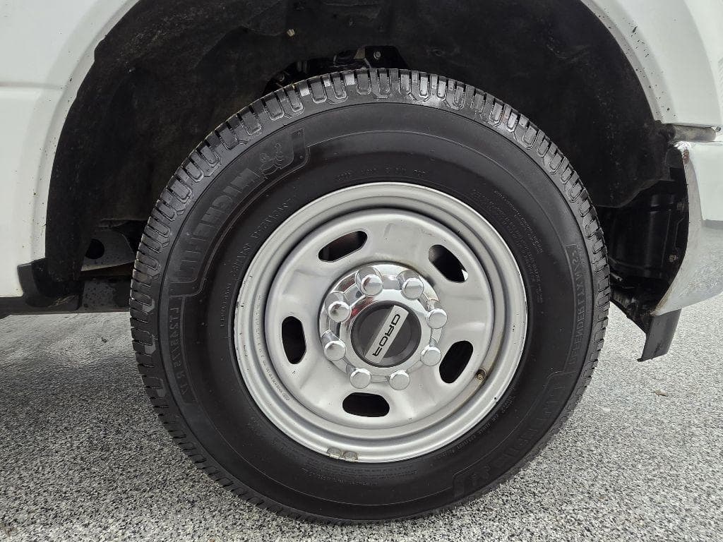 2019 FORD F-350 - Image 26