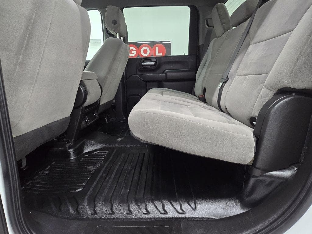 2021 CHEVROLET Silverado - Image 16