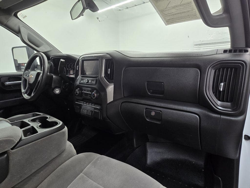 2021 CHEVROLET Silverado - Image 23
