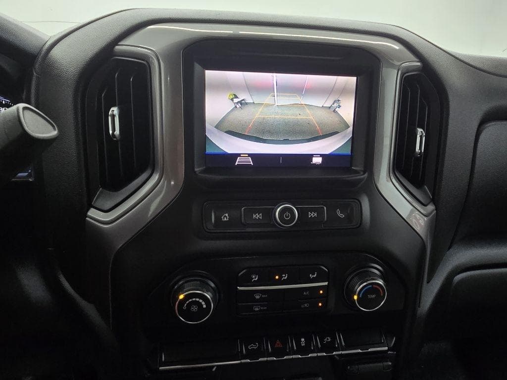 2021 CHEVROLET Silverado - Image 28