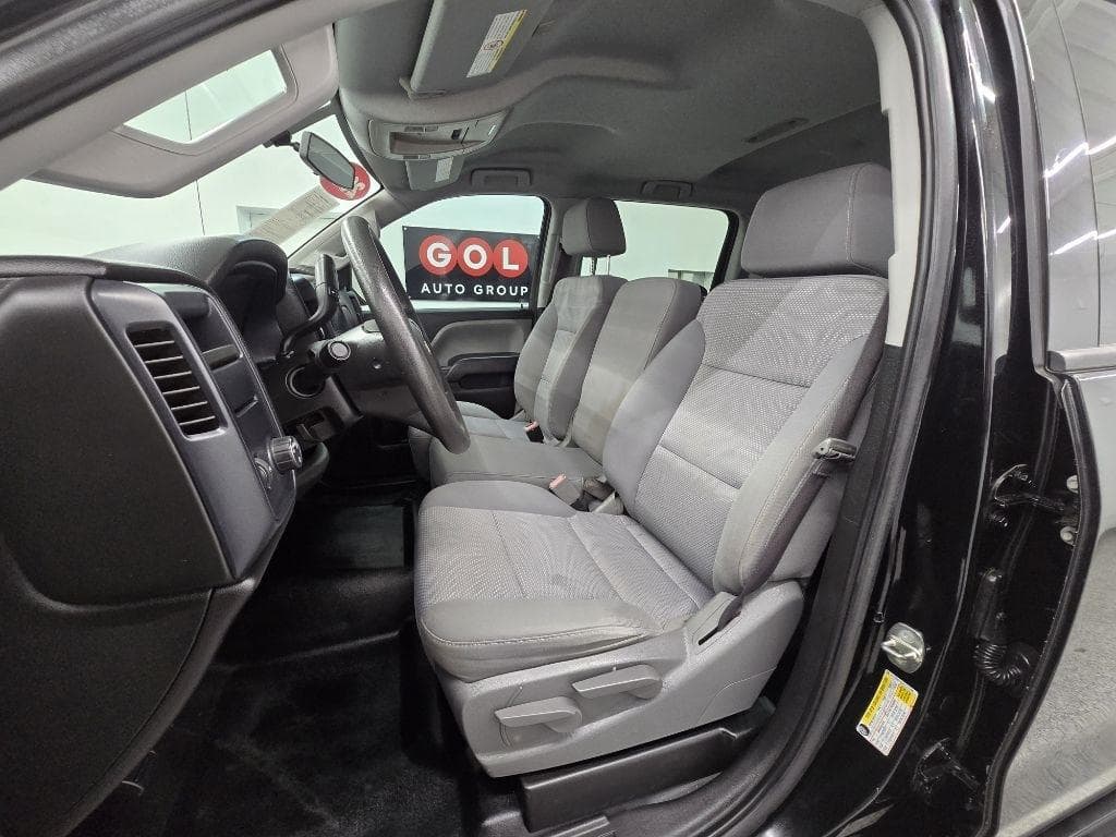 2017 CHEVROLET Silverado - Image 14