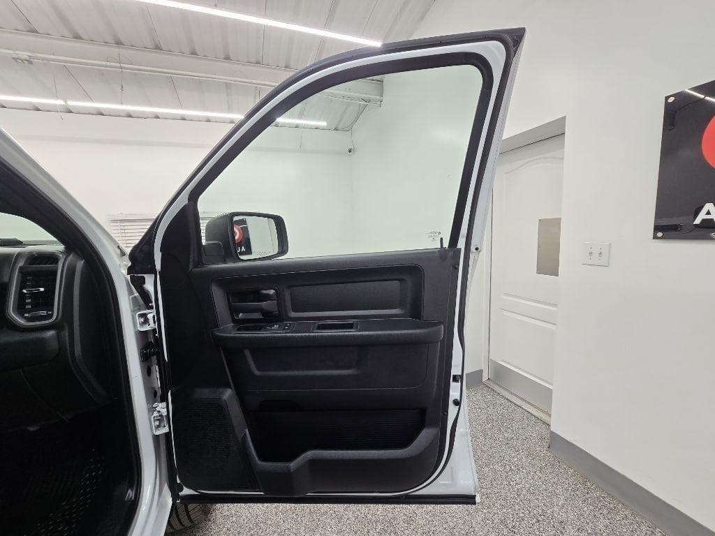 2022 RAM 2500 - Image 31