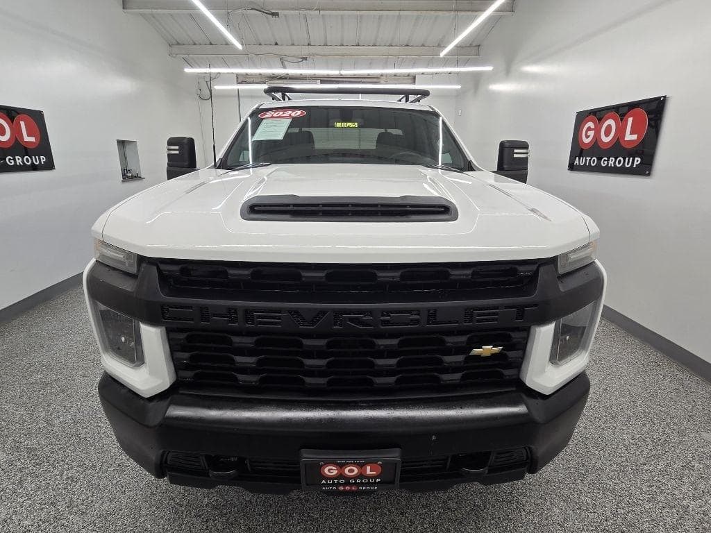 2020 CHEVROLET Silverado - Image 2