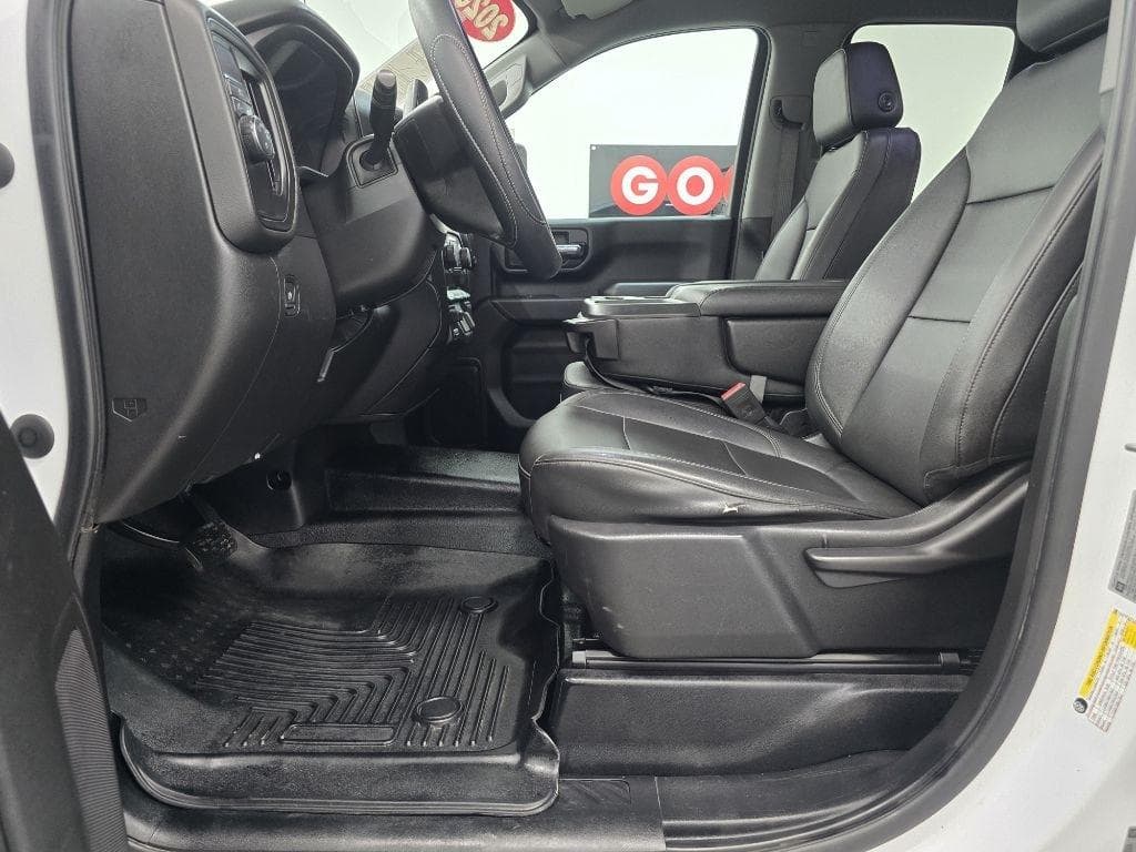 2020 CHEVROLET Silverado - Image 11