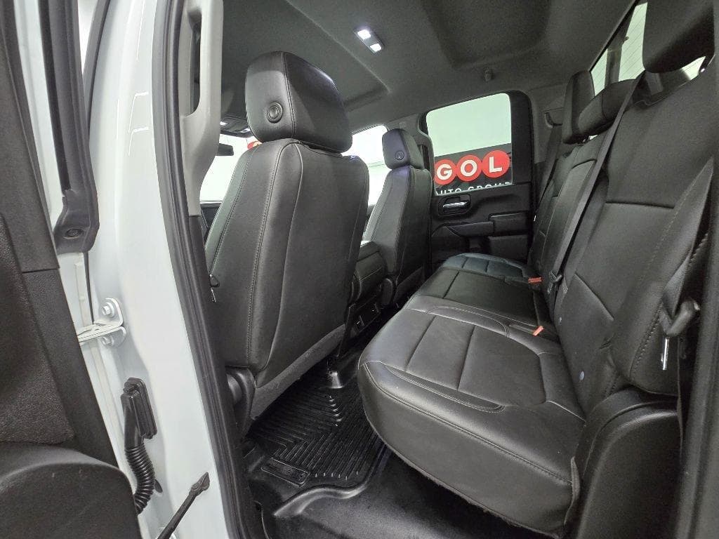 2020 CHEVROLET Silverado - Image 18