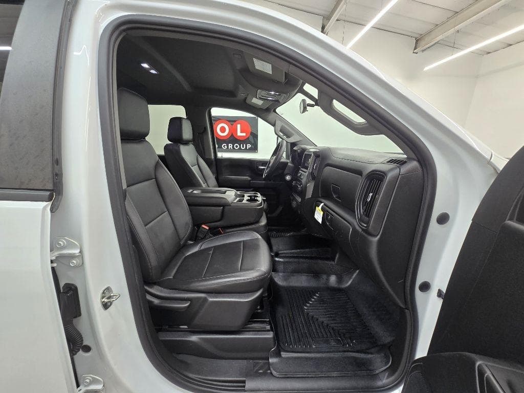 2020 CHEVROLET Silverado - Image 21