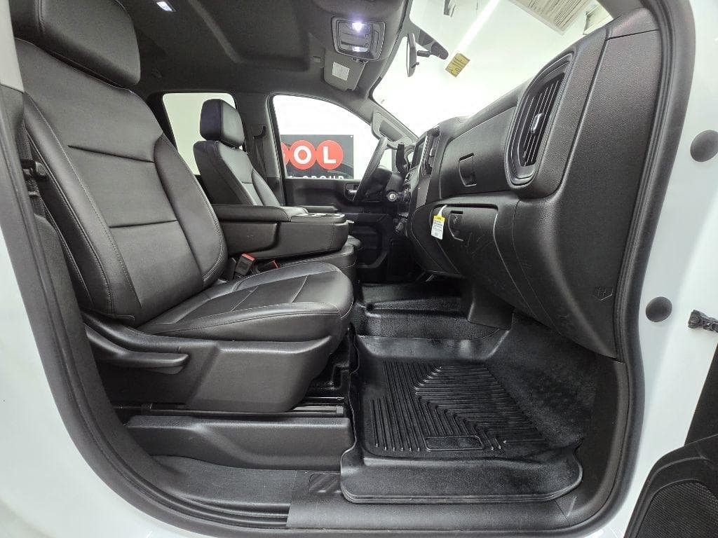 2020 CHEVROLET Silverado - Image 22