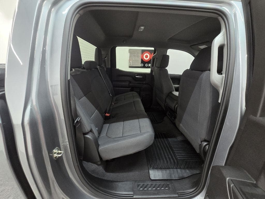 2020 CHEVROLET Silverado - Image 19