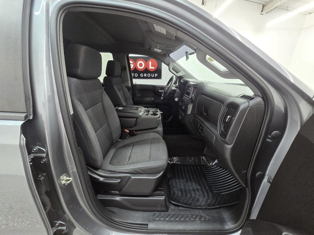 2020 CHEVROLET Silverado - Image 20