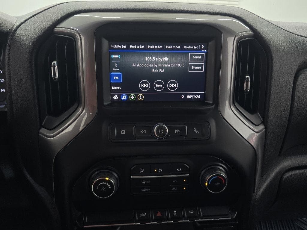 2020 CHEVROLET Silverado - Image 26