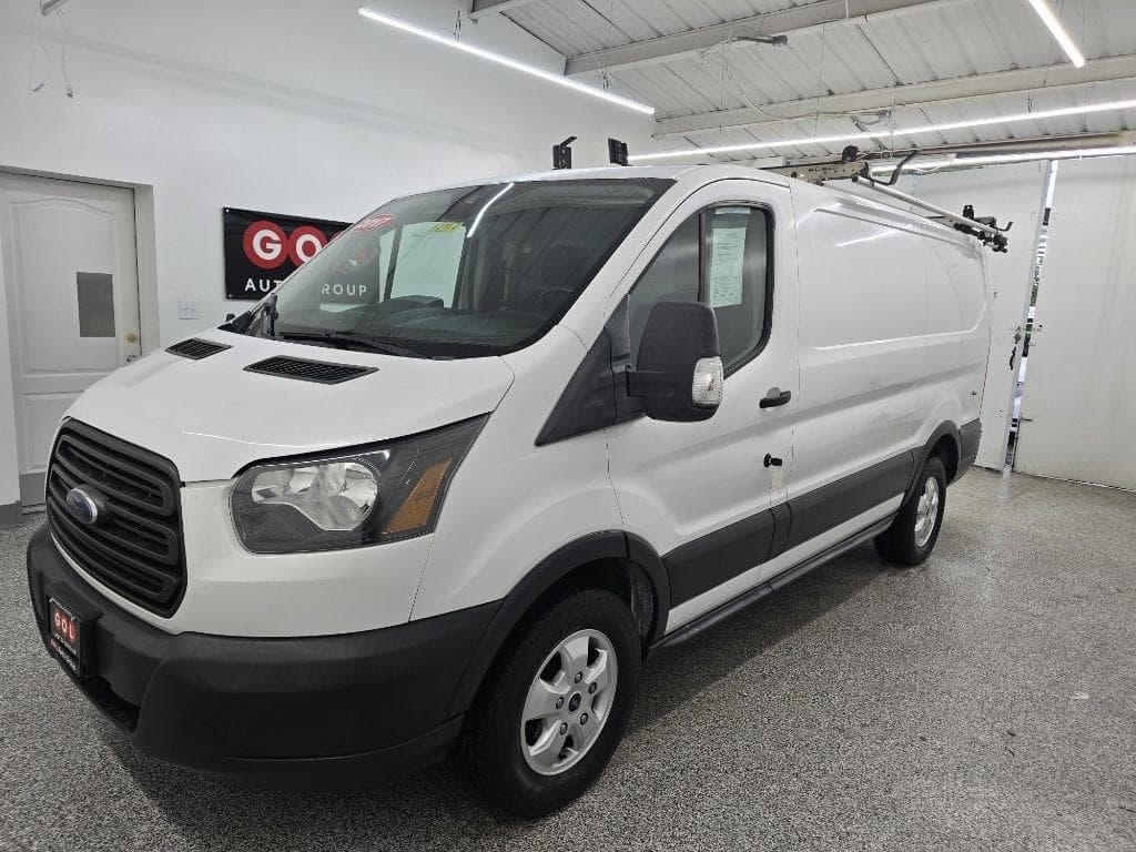 2017 FORD Transit