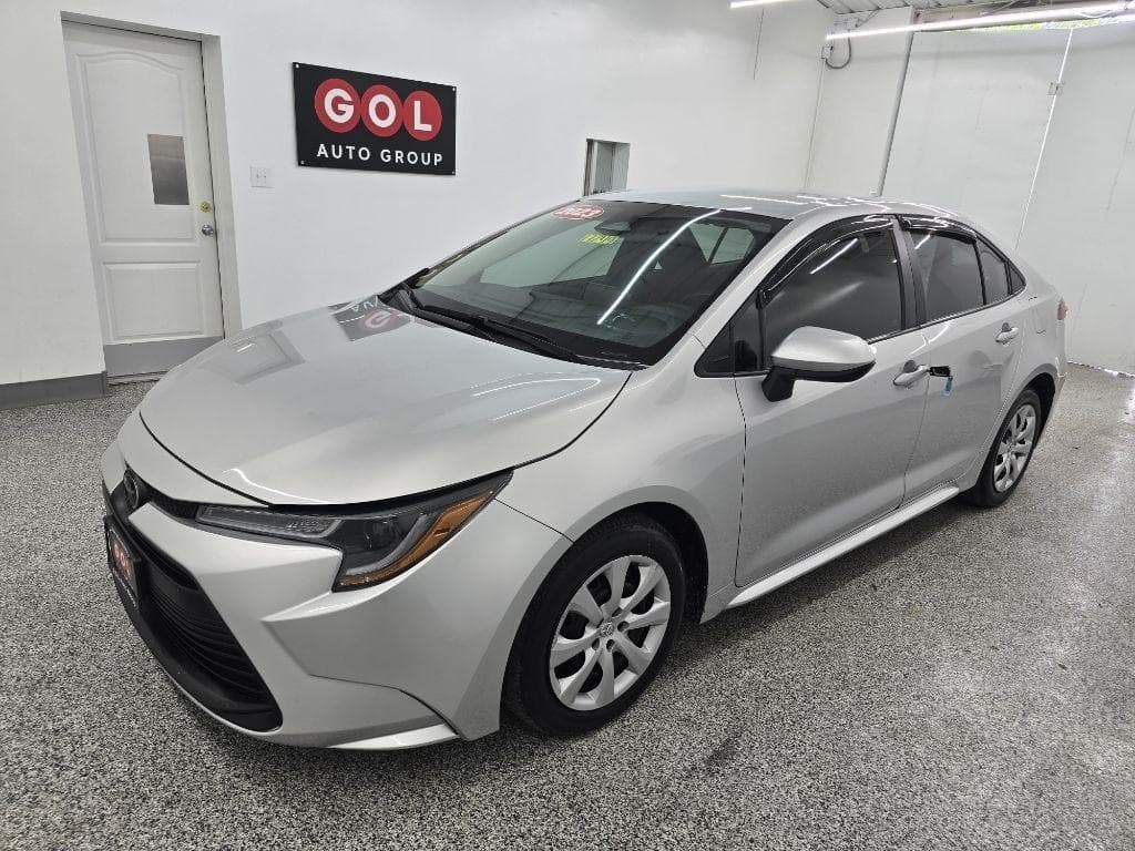 2023 TOYOTA Corolla - Image 3