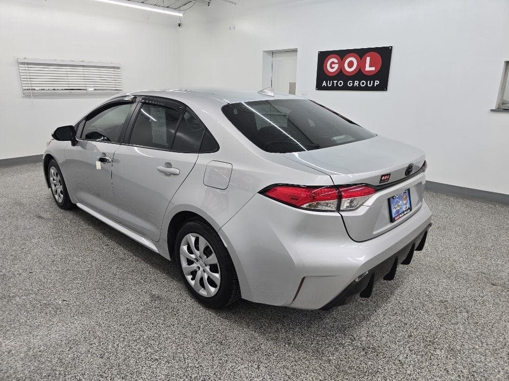 2023 TOYOTA Corolla - Image 4