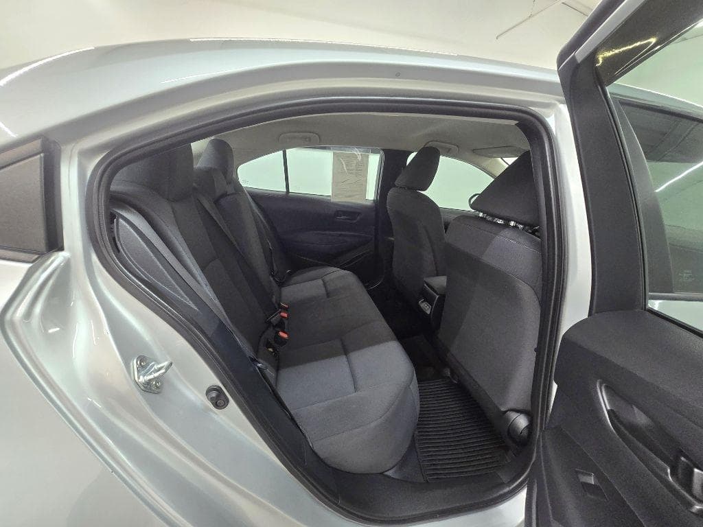 2023 TOYOTA Corolla - Image 19