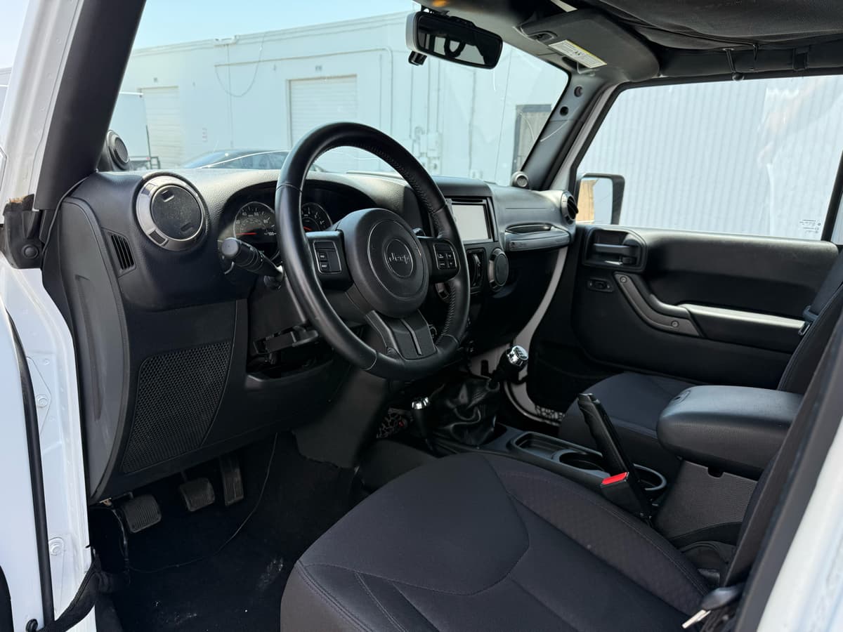 2014 Jeep Wrangler - Image 8