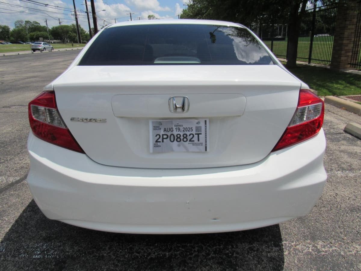 2012 Honda Civic - Image 4